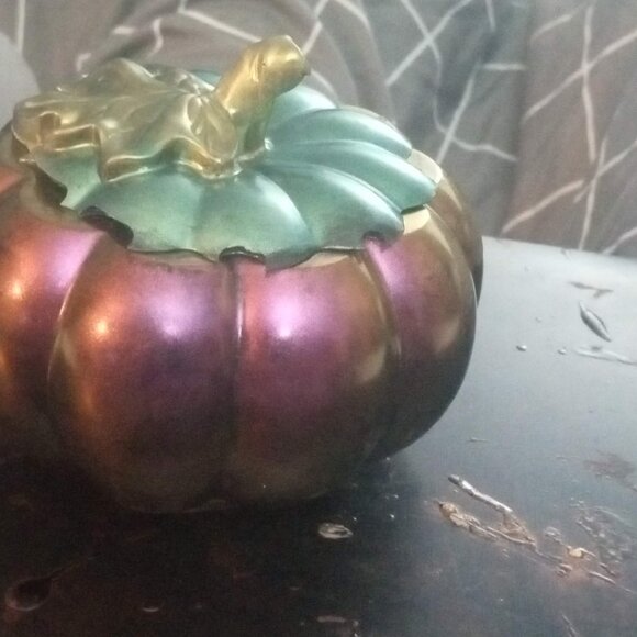 Handmade Iridescent Halloween Jar - Picture 6 of 7